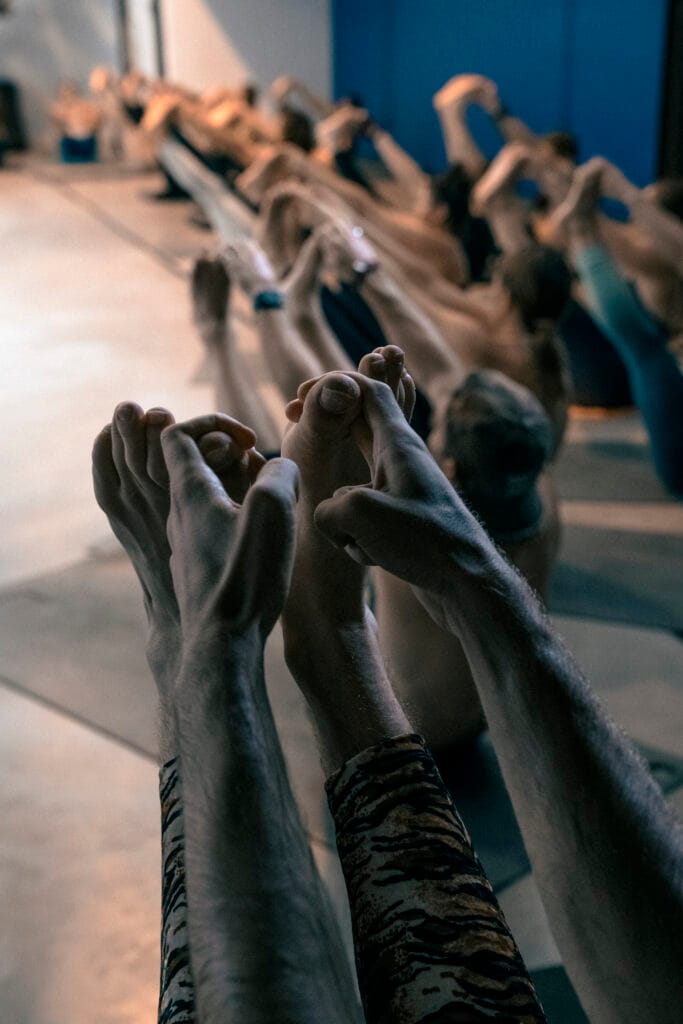 Conditioning feet